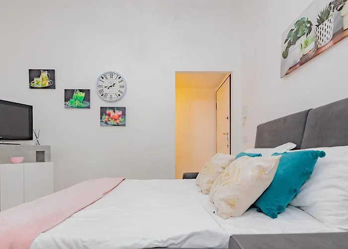 La Casa Di Alessia Nel Centro Di - Alessiatravelling קומו