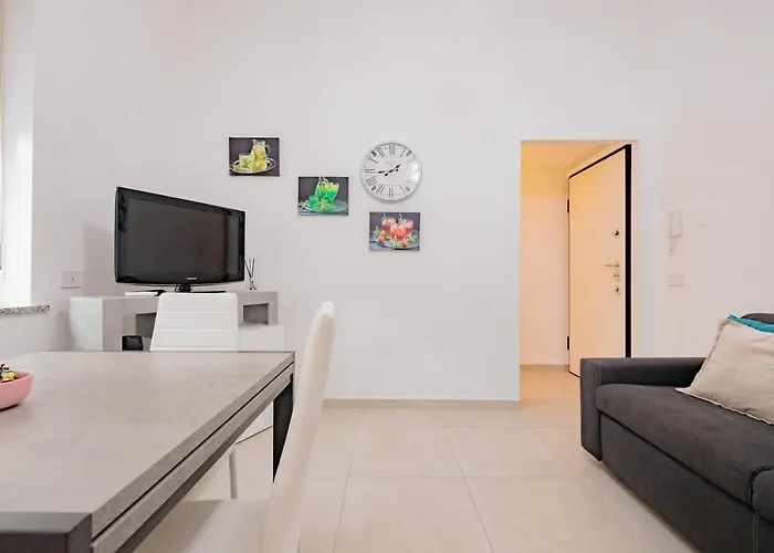La Casa Di Alessia Nel Centro Di - Alessiatravelling בית נופש קומו