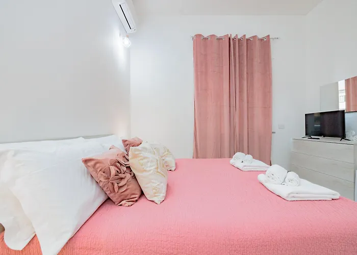 La Casa Di Alessia Nel Centro Di - Alessiatravelling בית נופש *